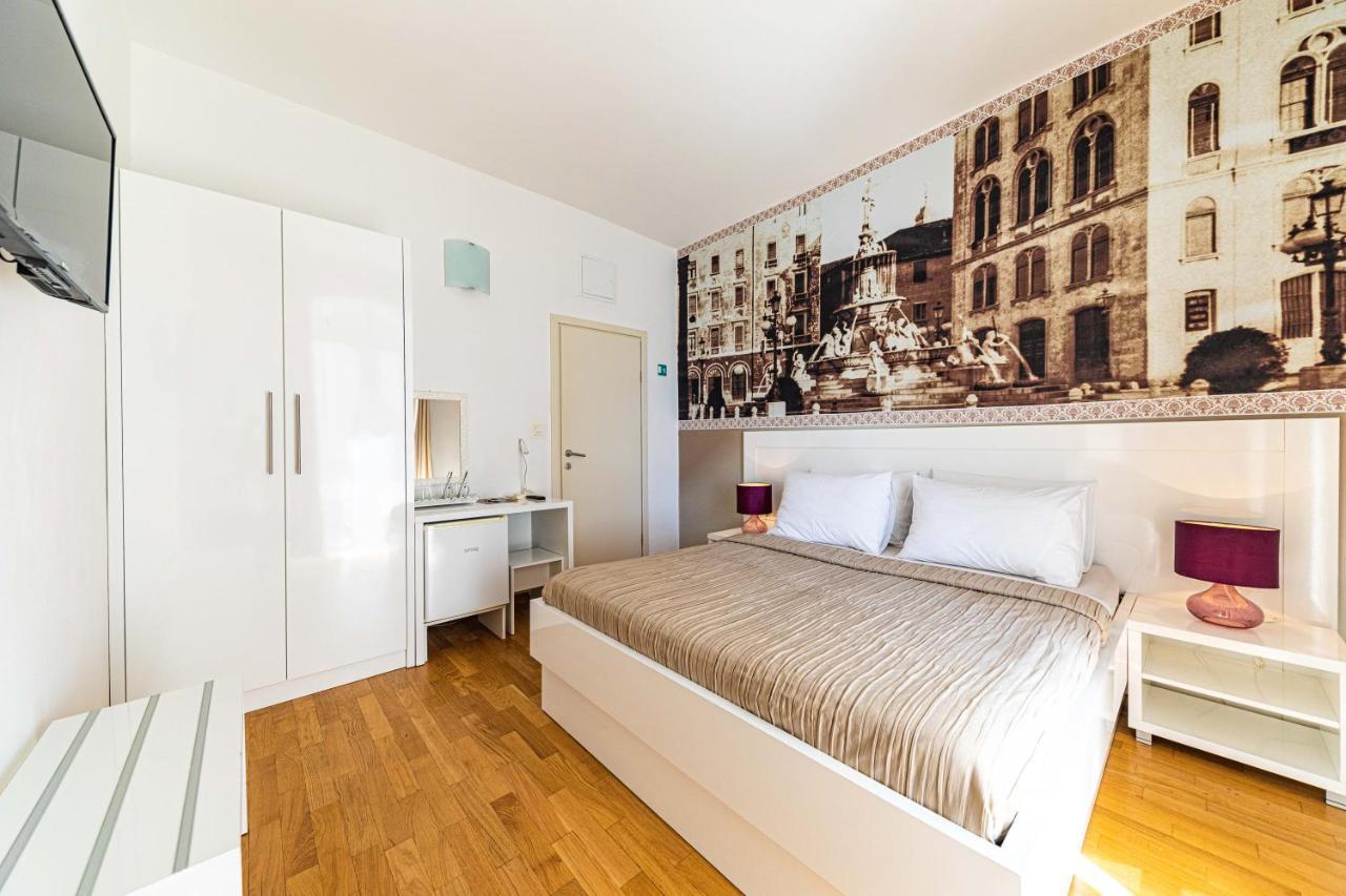 Riva City Rooms Split Exterior photo